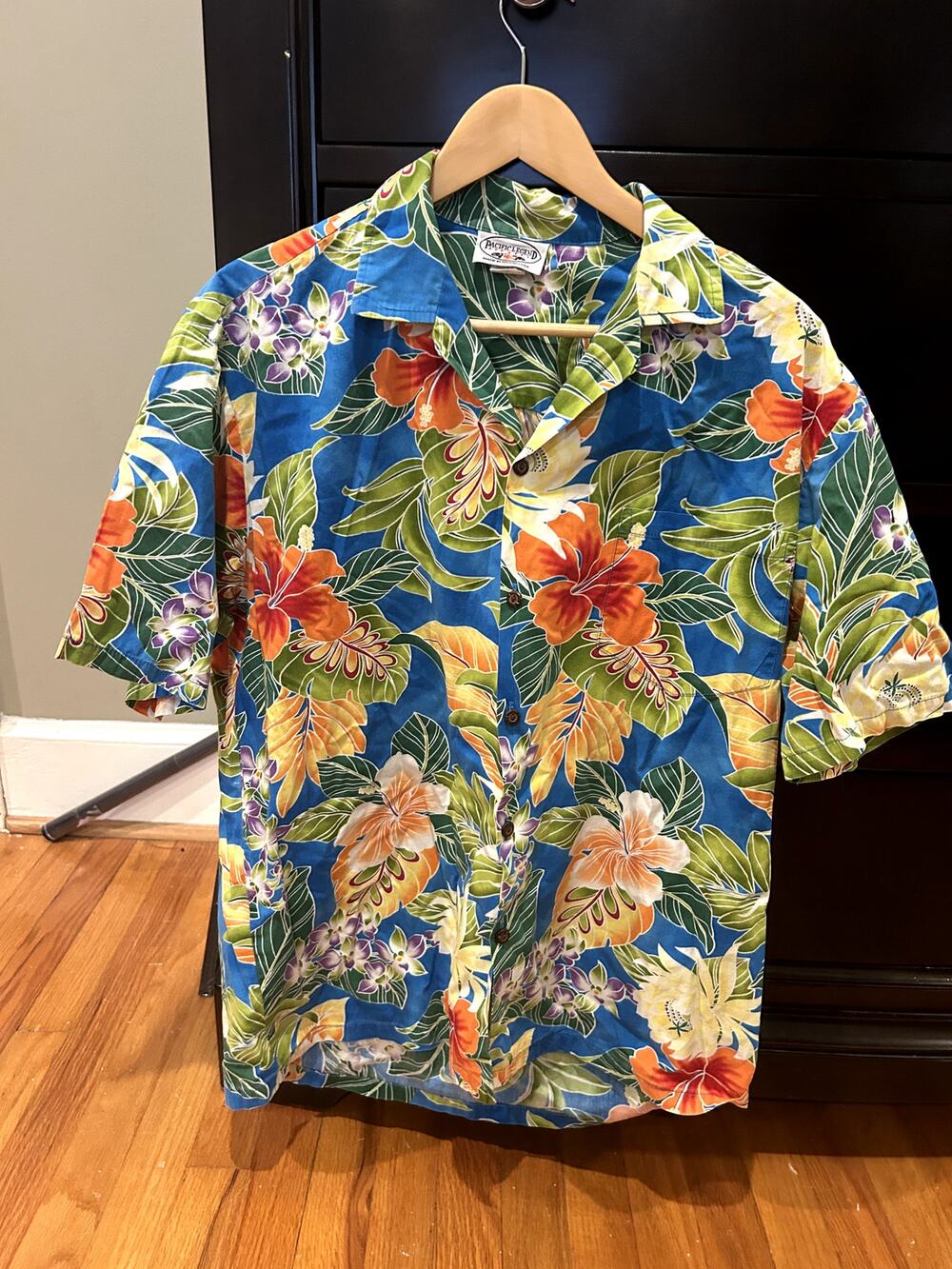 Vintage Pacific Legend Shirt Unique Button Size Large USA Made Floral